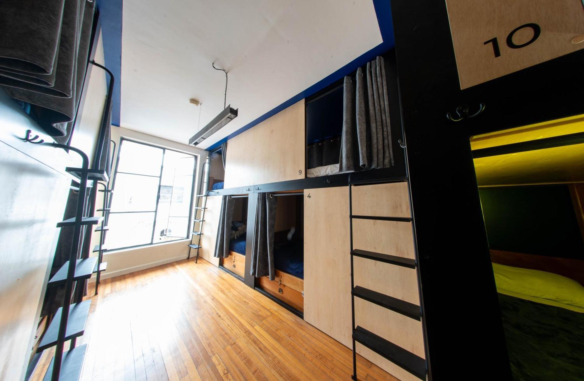 Community Hostel Кито Екстериор снимка
